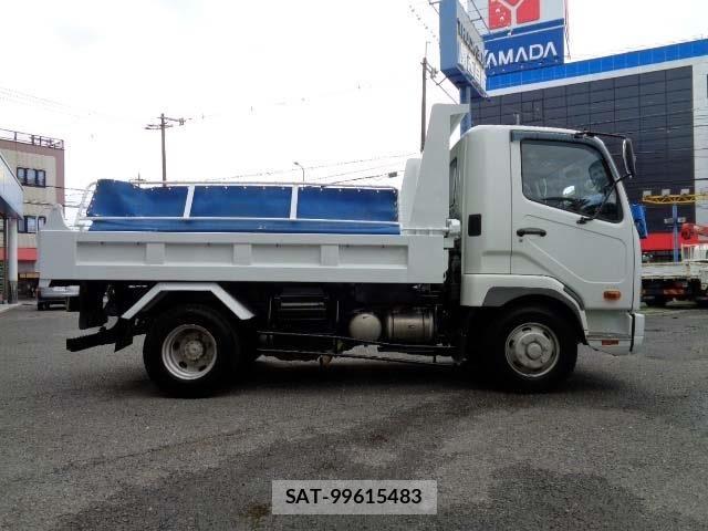Mitsubishi FIGHTER 2020-07 8335821-22