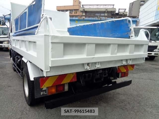Mitsubishi FIGHTER 2020-07 8335821-28