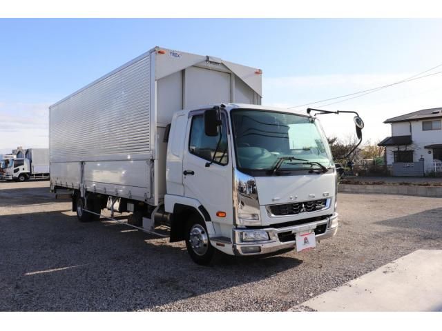 Mitsubishi FIGHTER 2016-10 8331893-2