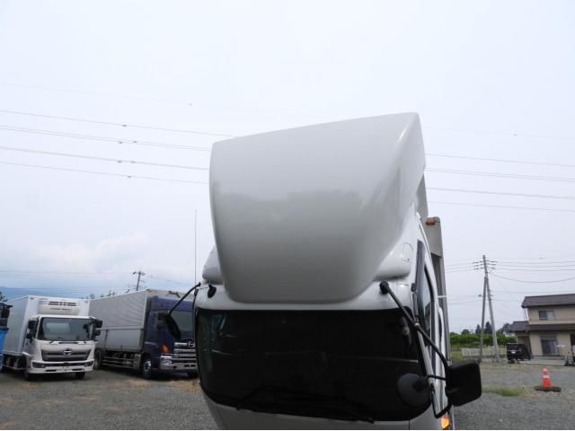 Mitsubishi FIGHTER 2020-11 8331892-27
