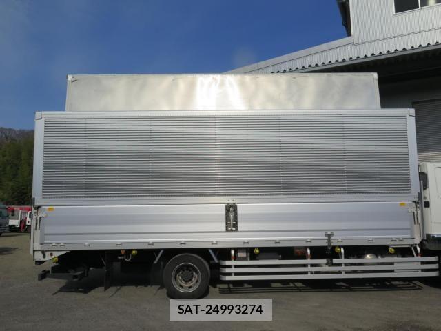 Mitsubishi FIGHTER 2021-09 8354445-9