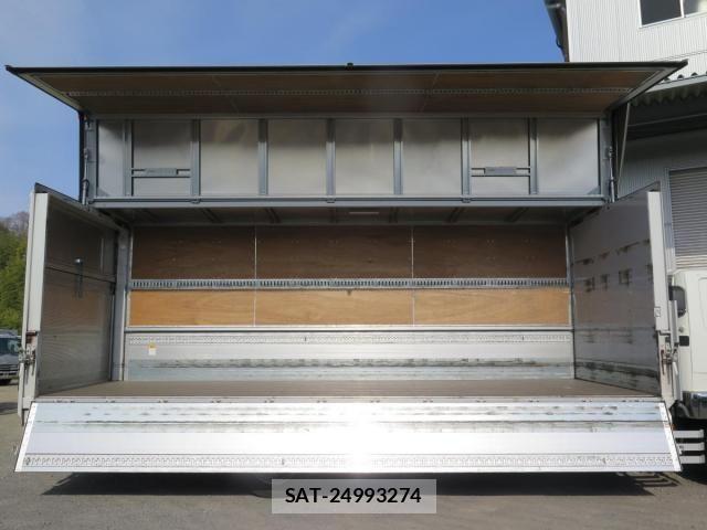 Mitsubishi FIGHTER 2021-09 8354445-10