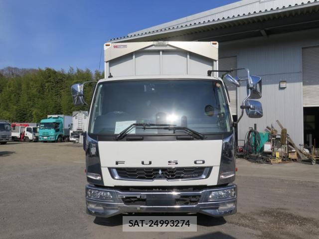 Mitsubishi FIGHTER 2021-09 8354445-1