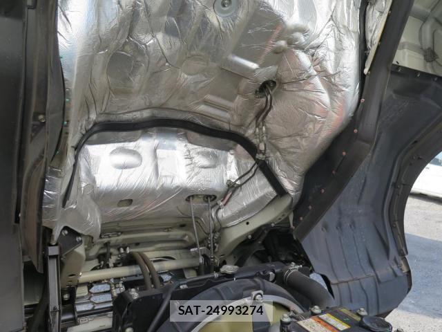 Mitsubishi FIGHTER 2021-09 8354445-25