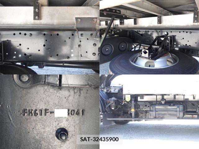 Mitsubishi FIGHTER 2019-07 8354458-19