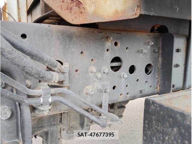 Mitsubishi FIGHTER 2018-02 8354457-15