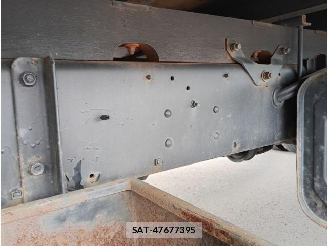 Mitsubishi FIGHTER 2018-02 8354457-16