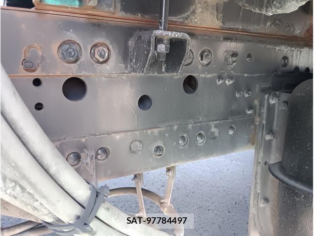 Mitsubishi FIGHTER 2014-01 8354456-11
