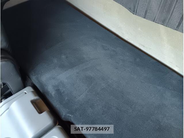 Mitsubishi FIGHTER 2014-01 8354456-24