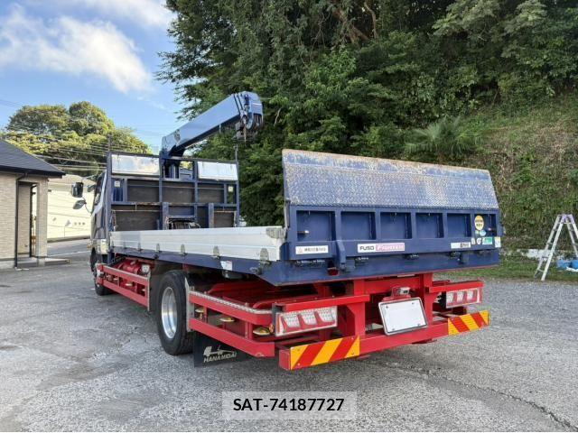 Mitsubishi FIGHTER 2018-05 8365895-1