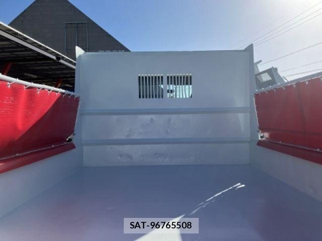 Mitsubishi FIGHTER 2020-08 8365896-9