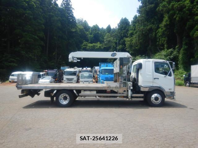 Mitsubishi FIGHTER 2006-11 8365894-7