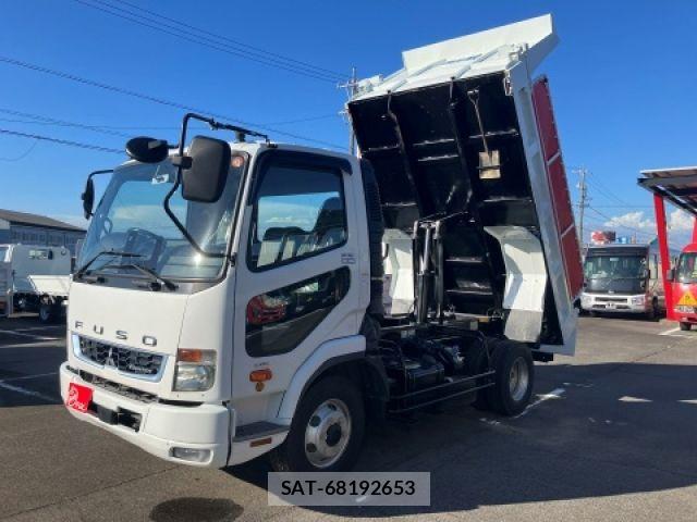 Mitsubishi FIGHTER 2020-08 8365898-0