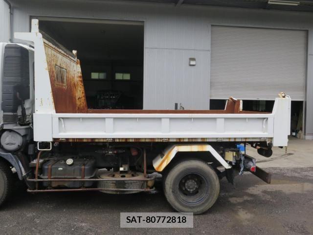 Mitsubishi FIGHTER 2005-11 8412384-16