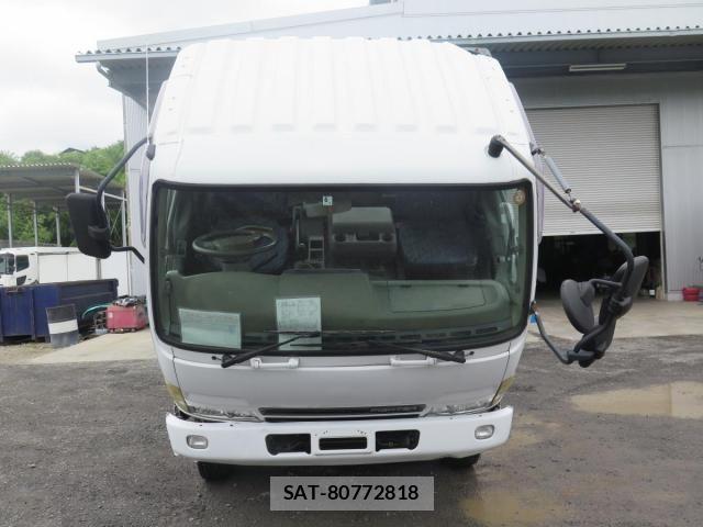 Mitsubishi FIGHTER 2005-11 8412384-24