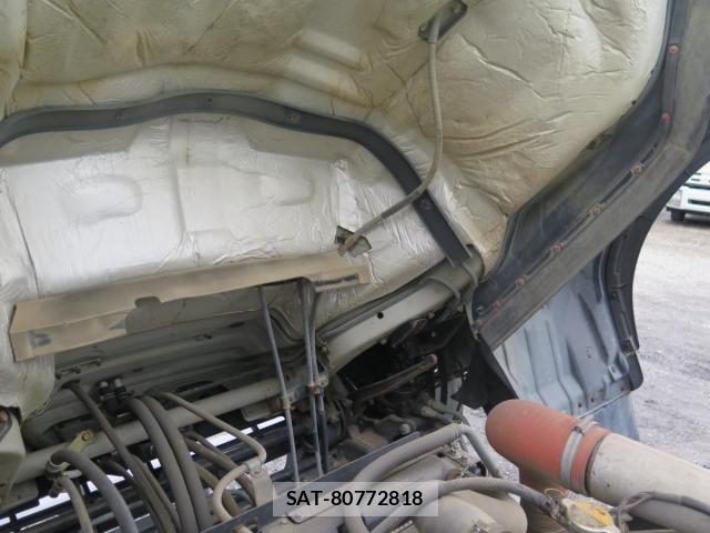 Mitsubishi FIGHTER 2005-11 8412384-25