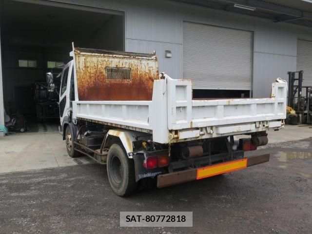 Mitsubishi FIGHTER 2005-11 8412384-8