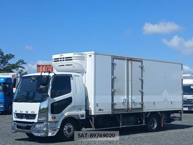 Mitsubishi FIGHTER 2019-01 8412379-0
