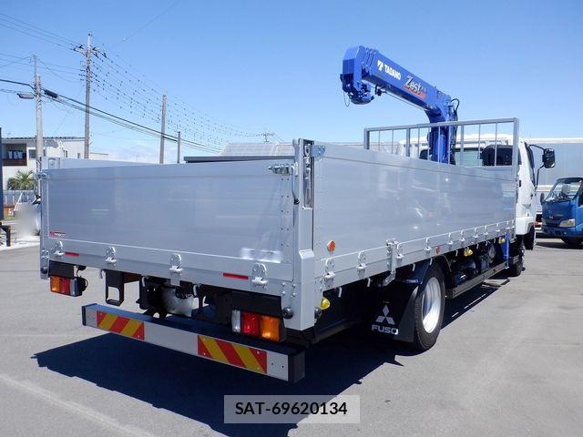 Mitsubishi FIGHTER 2026-02 8412378-1
