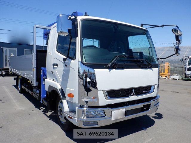 Mitsubishi FIGHTER 2026-02 8412378-3