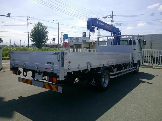 Mitsubishi FIGHTER 2026-04 8431808-4