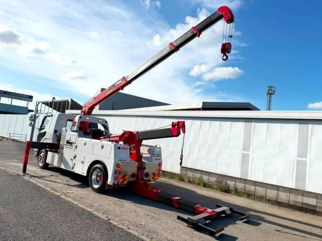 Mitsubishi FIGHTER 2024-12 8431770-4