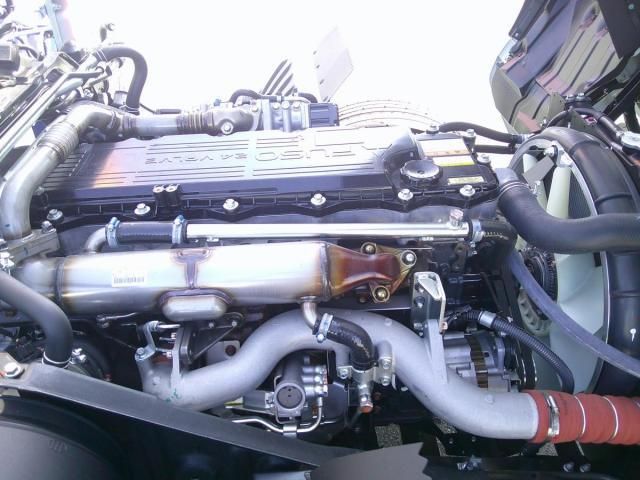 Mitsubishi FIGHTER 2026-04 8431805-29