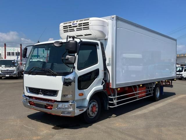 Mitsubishi FIGHTER 2020-12 8431807-0