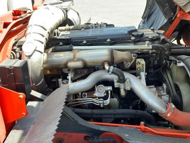 Mitsubishi FIGHTER 2020-12 8431807-14