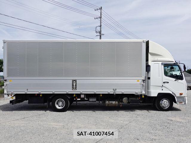 Mitsubishi FIGHTER 2020-05 8438112-6