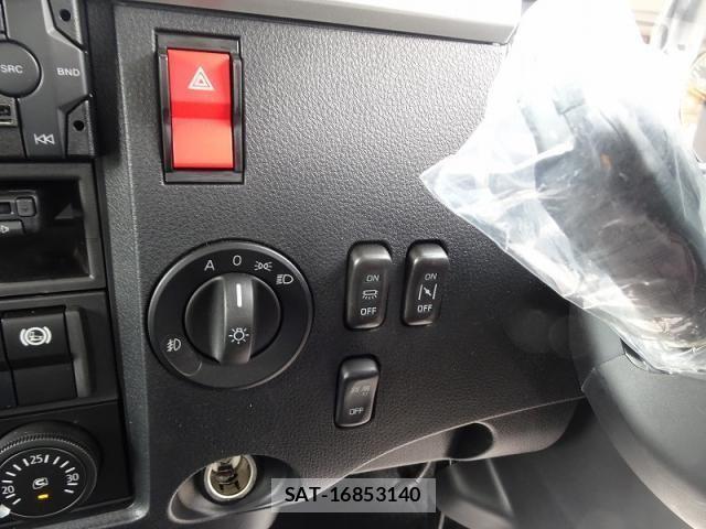 Mitsubishi FIGHTER 2025-12 8457460-23