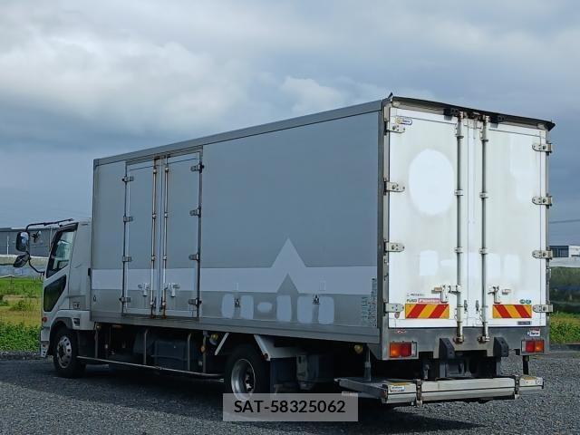 Mitsubishi FIGHTER 2018-01 8457466-13