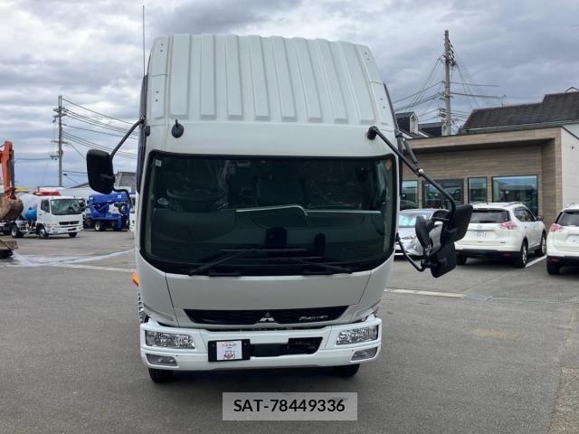 Mitsubishi FIGHTER 2025-12 8457463-22