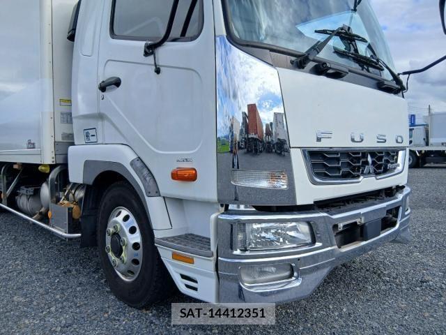 Mitsubishi FIGHTER 2019-01 8457467-17
