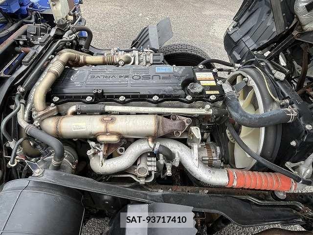 Mitsubishi FIGHTER 2012-10 8457464-19