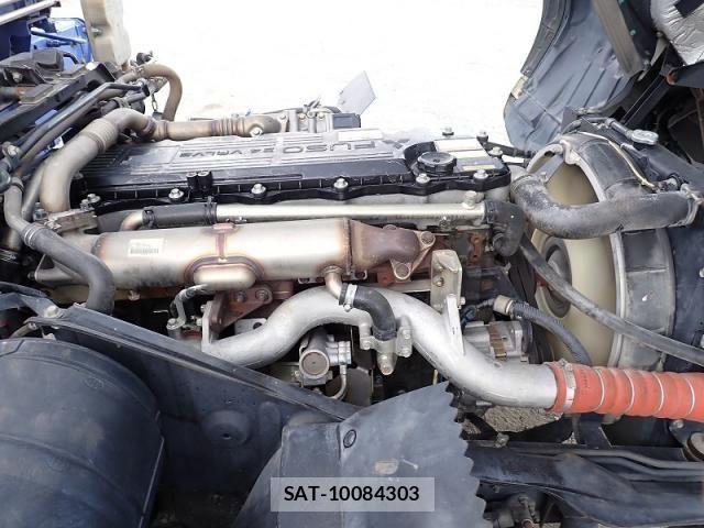 Mitsubishi FIGHTER 2019-03 8485388-21
