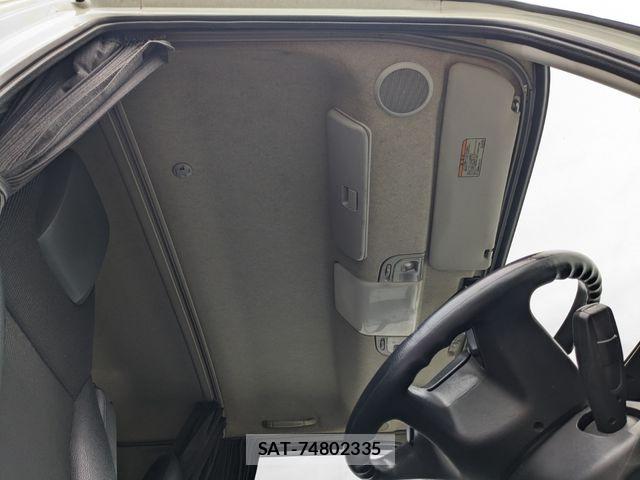 Mitsubishi FIGHTER 2021-10 8485389-12