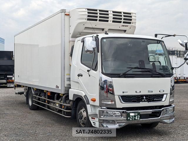 Mitsubishi FIGHTER 2021-10 8485389-1