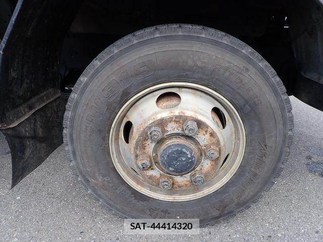 Mitsubishi FIGHTER 1990-09 8485398-16
