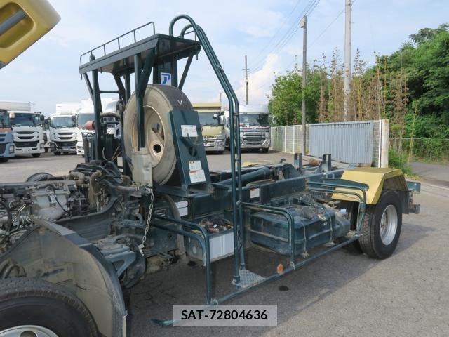 Mitsubishi FIGHTER 2020-02 8524852-12