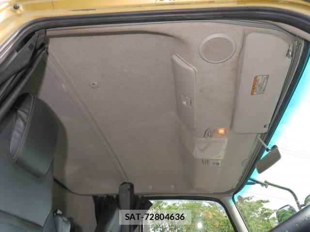 Mitsubishi FIGHTER 2020-02 8524852-23