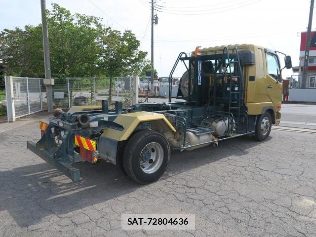 Mitsubishi FIGHTER 2020-02 8524852-3