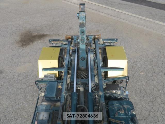 Mitsubishi FIGHTER 2020-02 8524852-6
