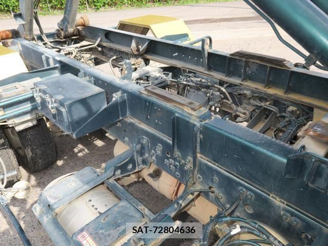 Mitsubishi FIGHTER 2020-02 8524852-8