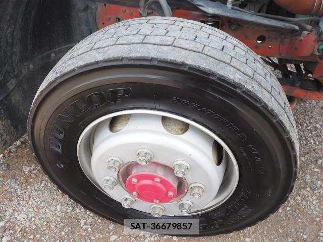 Mitsubishi FIGHTER 2016-02 8528530-9
