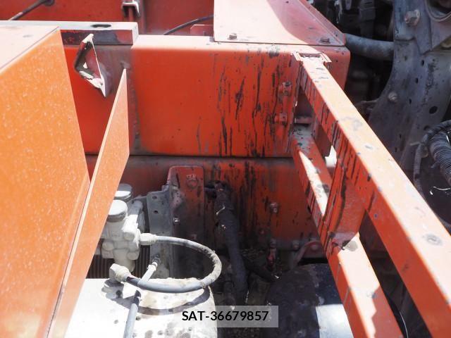 Mitsubishi FIGHTER 2016-02 8528530-12
