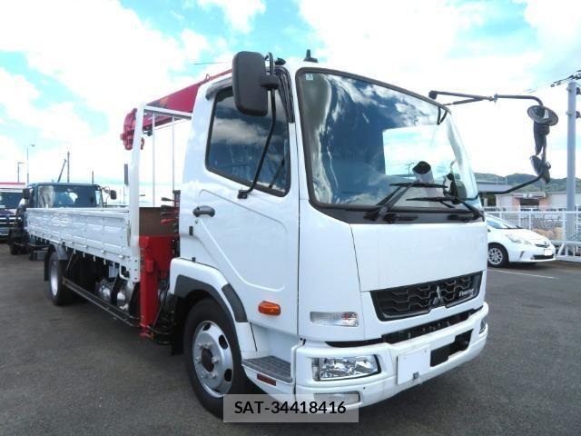 Mitsubishi FIGHTER 2026-05 8524846-3