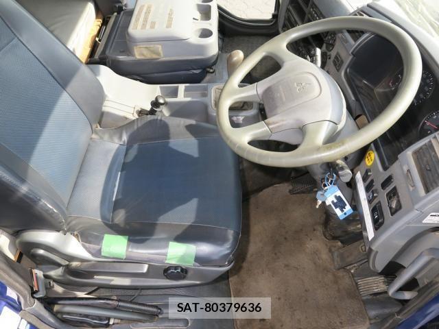 Mitsubishi FIGHTER 2014-06 8524854-28
