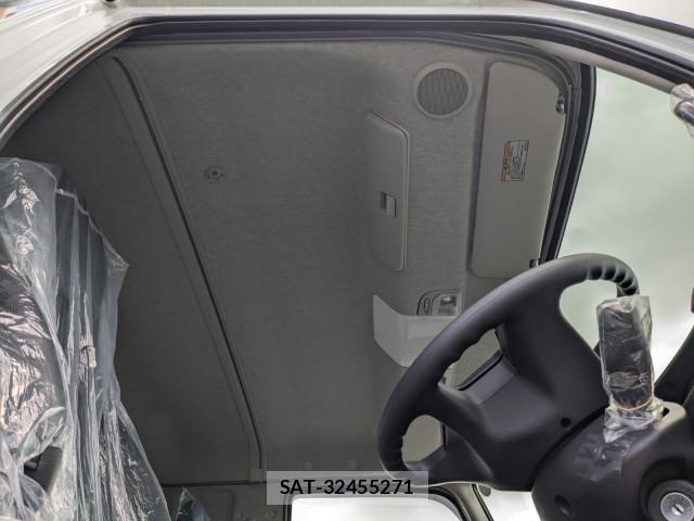 Mitsubishi FIGHTER 2026-02 8524844-18