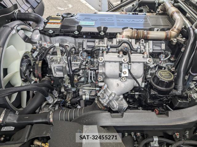Mitsubishi FIGHTER 2026-02 8524844-21